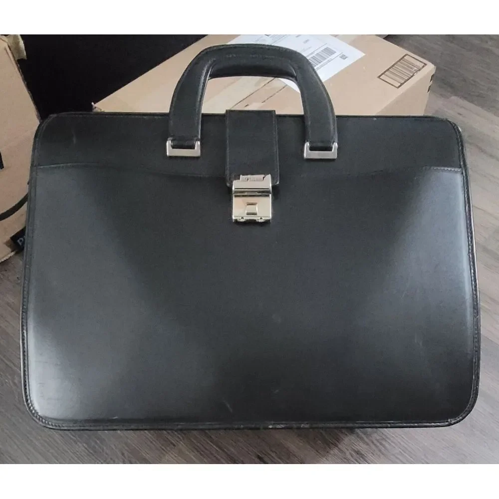 Hartmann Briefcase Belting Leather Black  Doctors‎ Lawyers Case Travel Bag